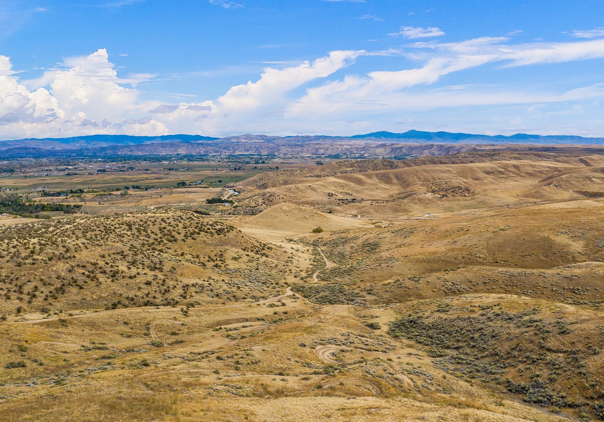 005-DJI_0908-BLM land, scenic trails-Small